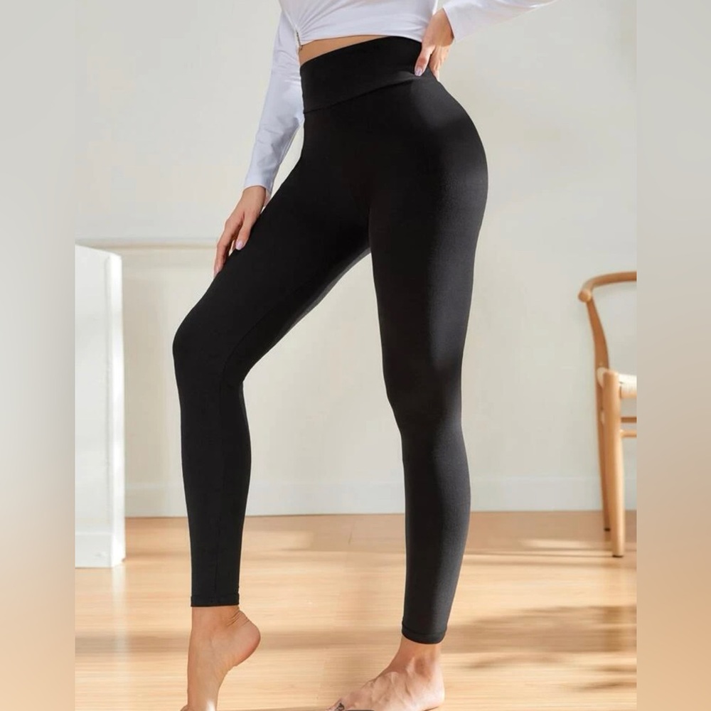 Polyester High-Stretch Leggings